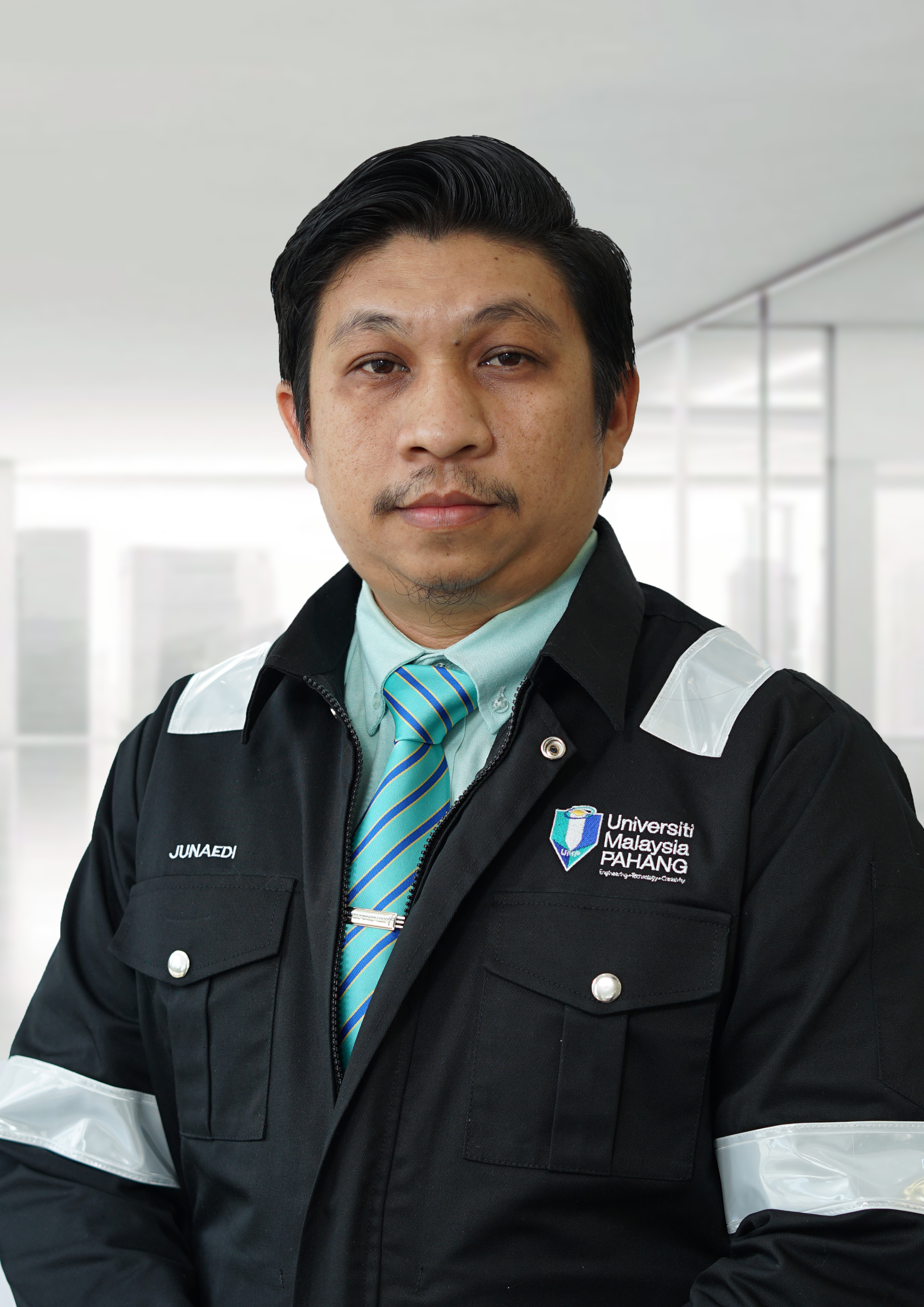 TS. JUNAEDI IRWAN BIN WAN ABDUL HALIM