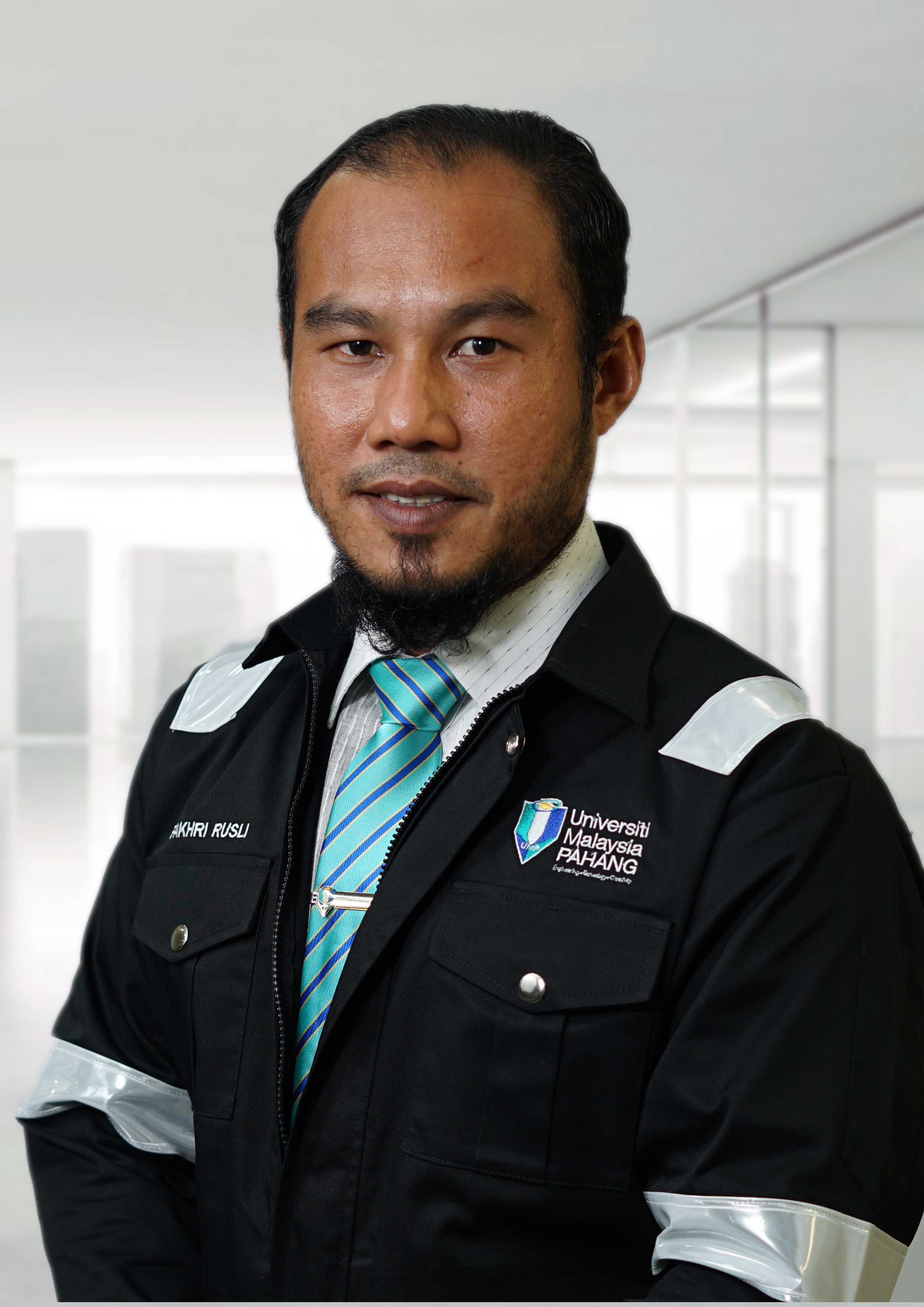 ENCIK MUHAMMAD NURUL FAKHRI BIN RUSLI